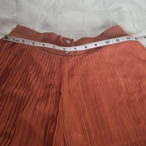 Women's Chiffon Pleated Wide-Leg Palazzo Capri Pants Peach - Picture 4 of 16